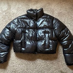 Black puffer jacket (medium in women)